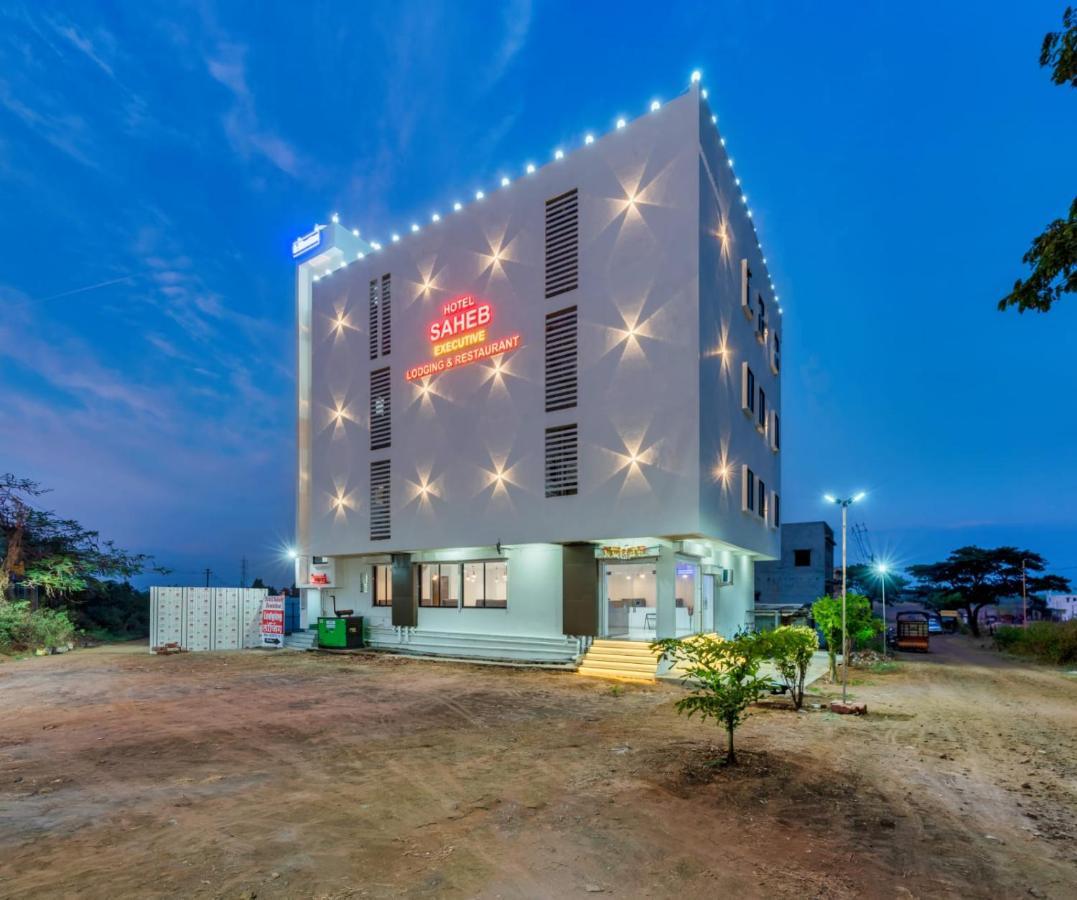 Hotel Saheb Kolhapur Exterior photo